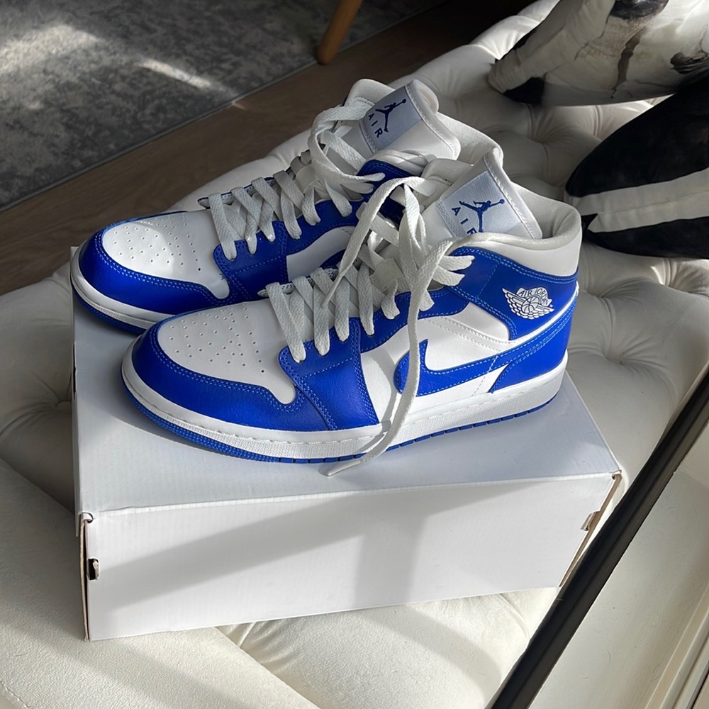 Womens Air Jordan 1 Mid “Kentucky Blue”